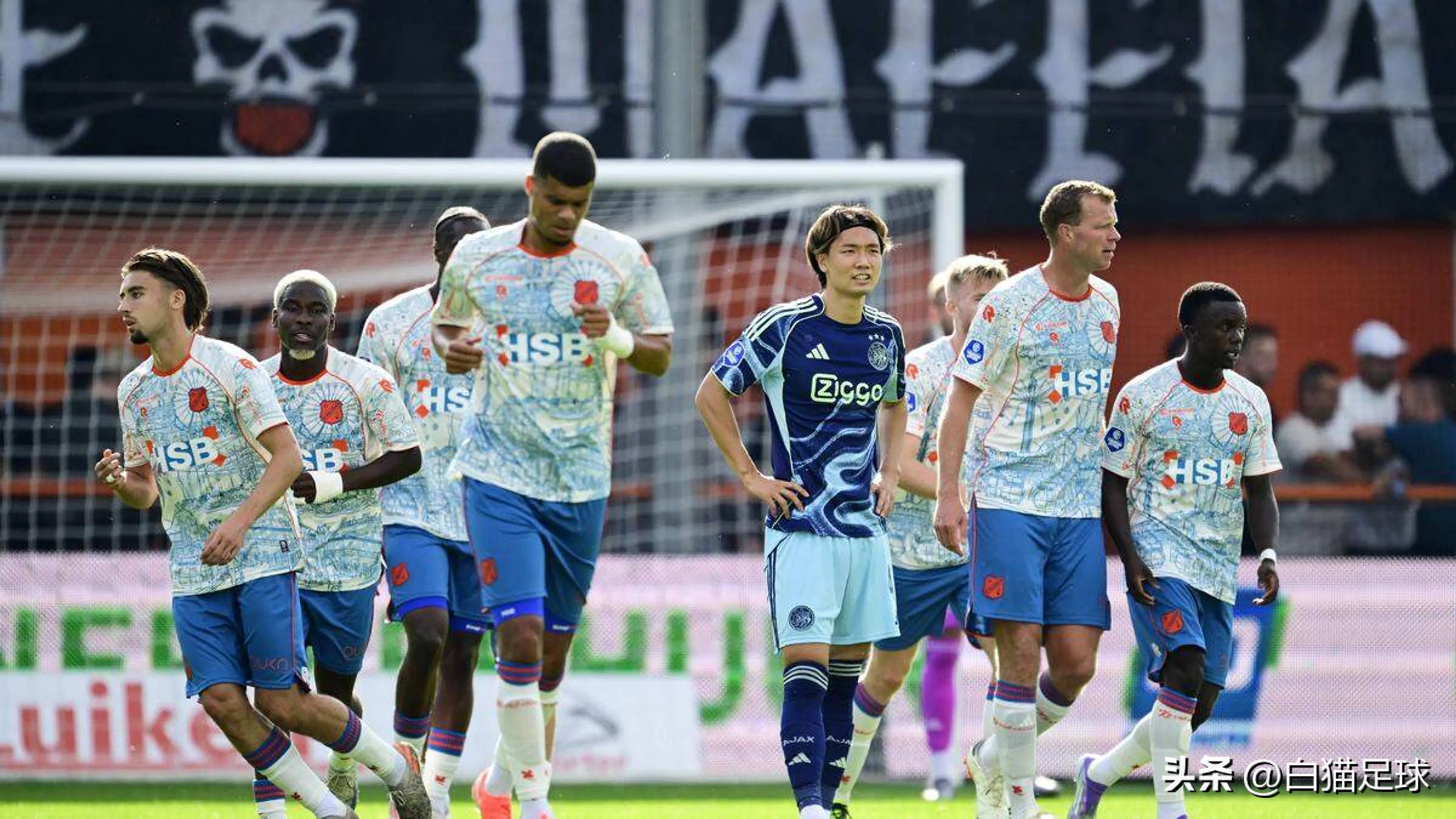 荷甲集结日走向成谜，阿贾克斯再遭质疑，更衣室稳定，年轻球员得到机会的简单介绍