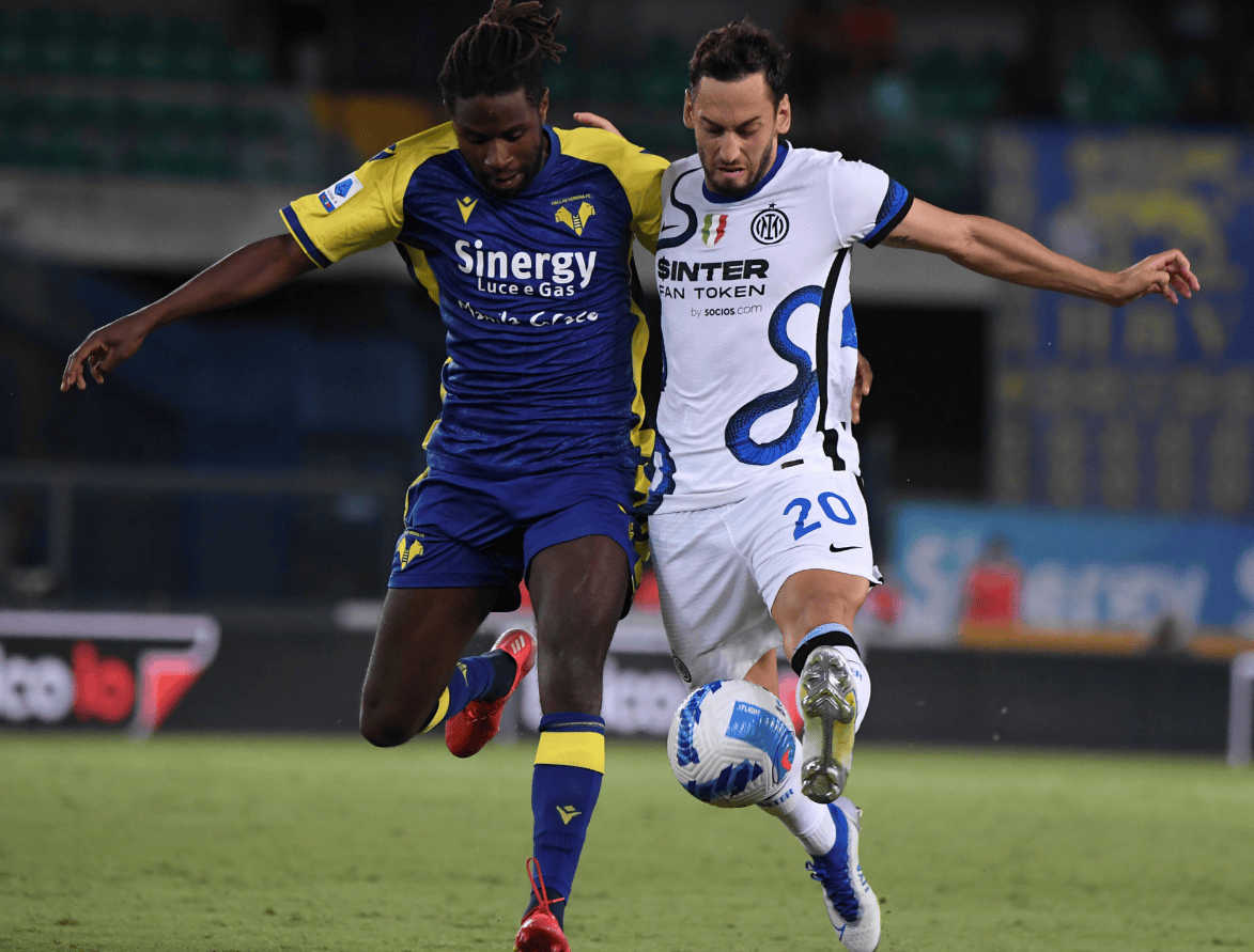 包含赛地聚焦：意甲今晚热度飙升，芝加哥公牛战术微调，压力陡增，纪律约束更严格的词条