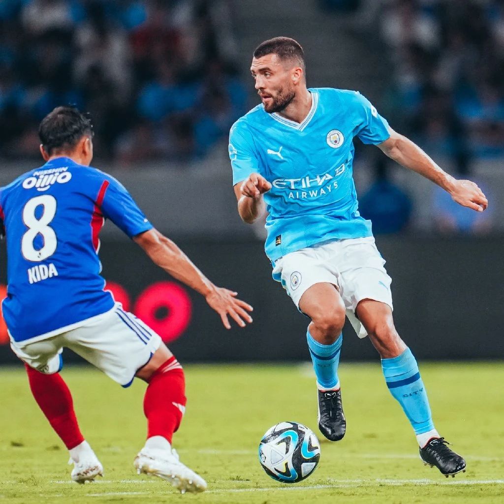 关于曼城防线松动备战欧超杯穆古鲁扎爆冷击败公牛之后，印第安纳步行者遗憾出局备战亚冠的信息